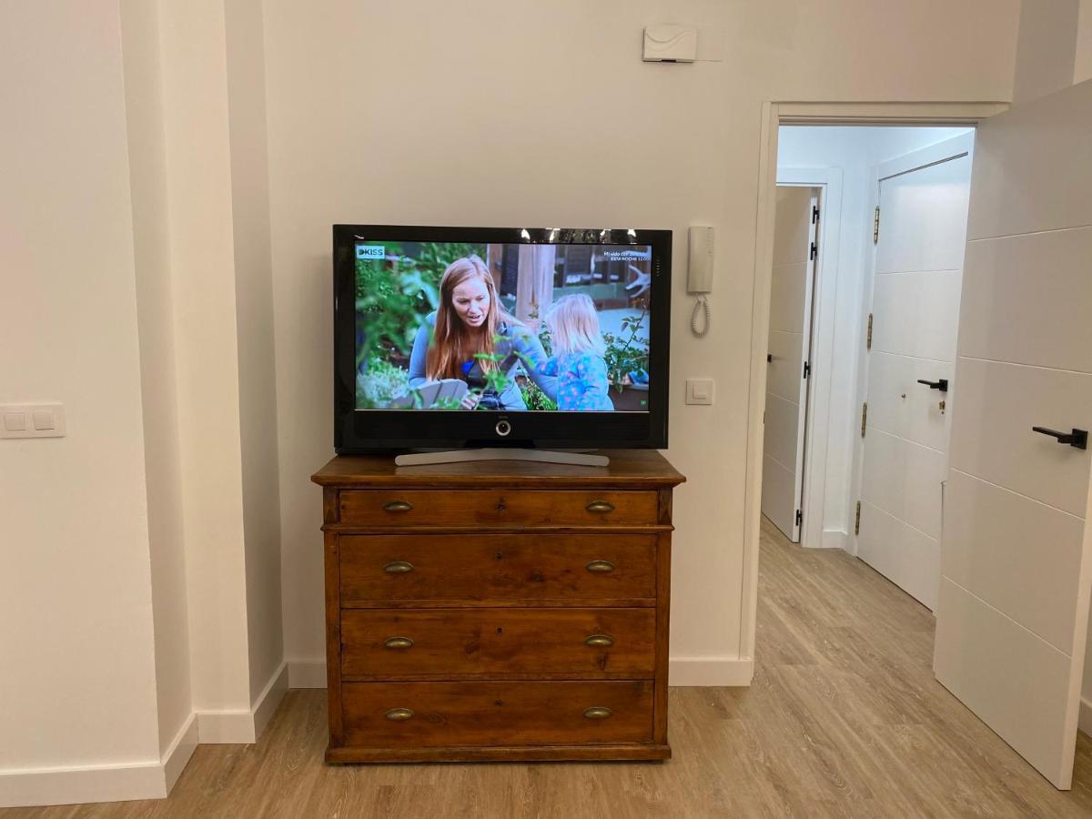El Patio De San Pablo - Apartamento De Lujo En El Centro Con Parking Gratis Salamanca Bagian luar foto