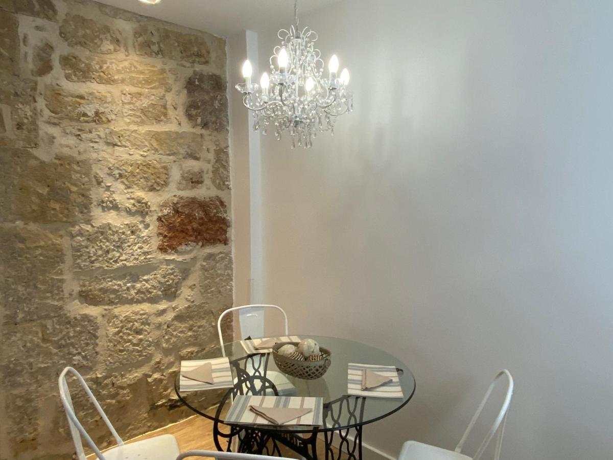 El Patio De San Pablo - Apartamento De Lujo En El Centro Con Parking Gratis Salamanca Bagian luar foto