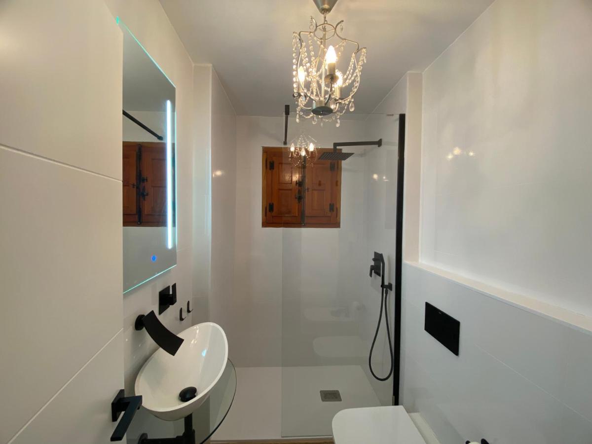 El Patio De San Pablo - Apartamento De Lujo En El Centro Con Parking Gratis Salamanca Bagian luar foto